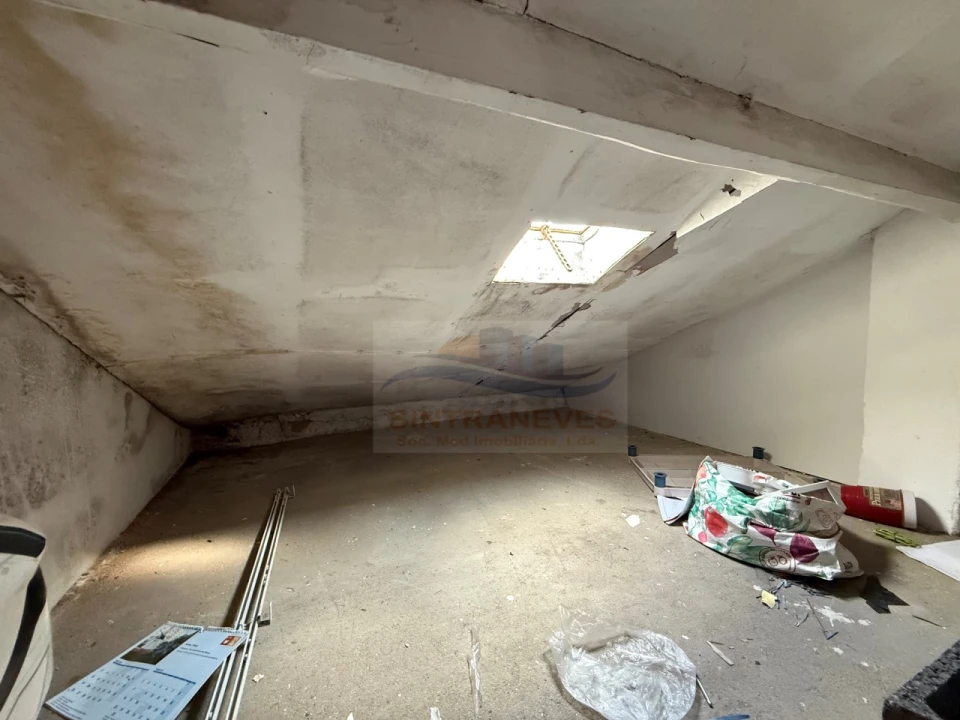 Apartamento T2 para Venda em Falagueira-Venda Nova Foto 35