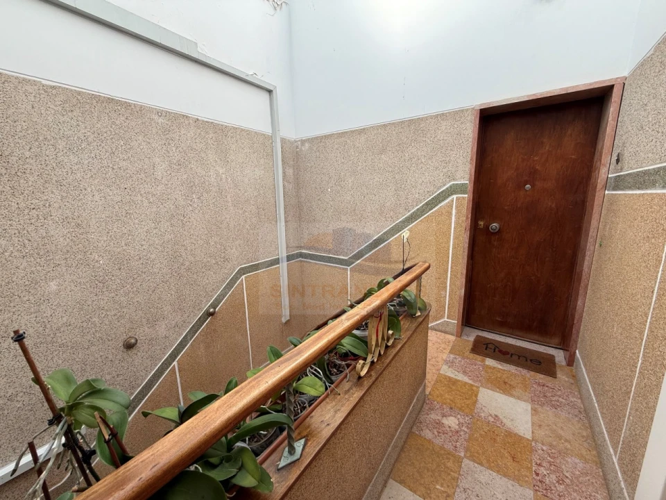 Apartamento T2 para Venda em Falagueira-Venda Nova Foto 41