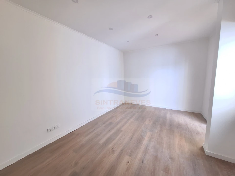 Apartamento T3 para Venda em Falagueira-Venda Nova Foto 10