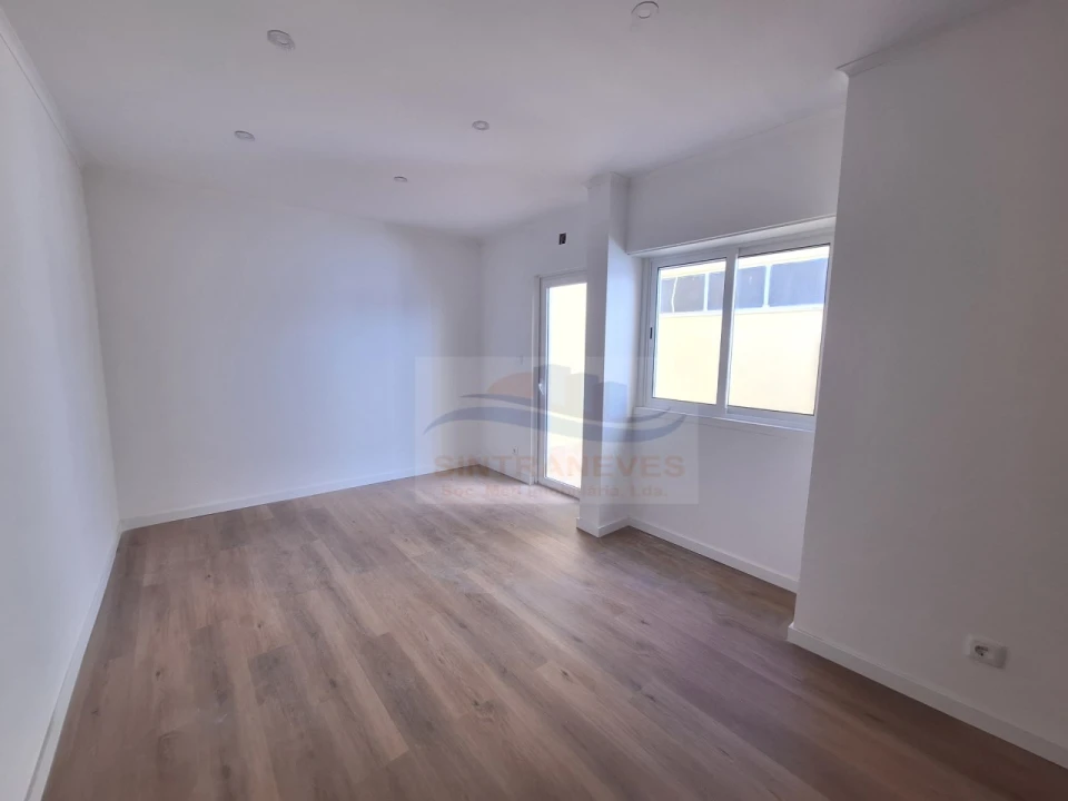 Apartamento T3 para Venda em Falagueira-Venda Nova Foto 11