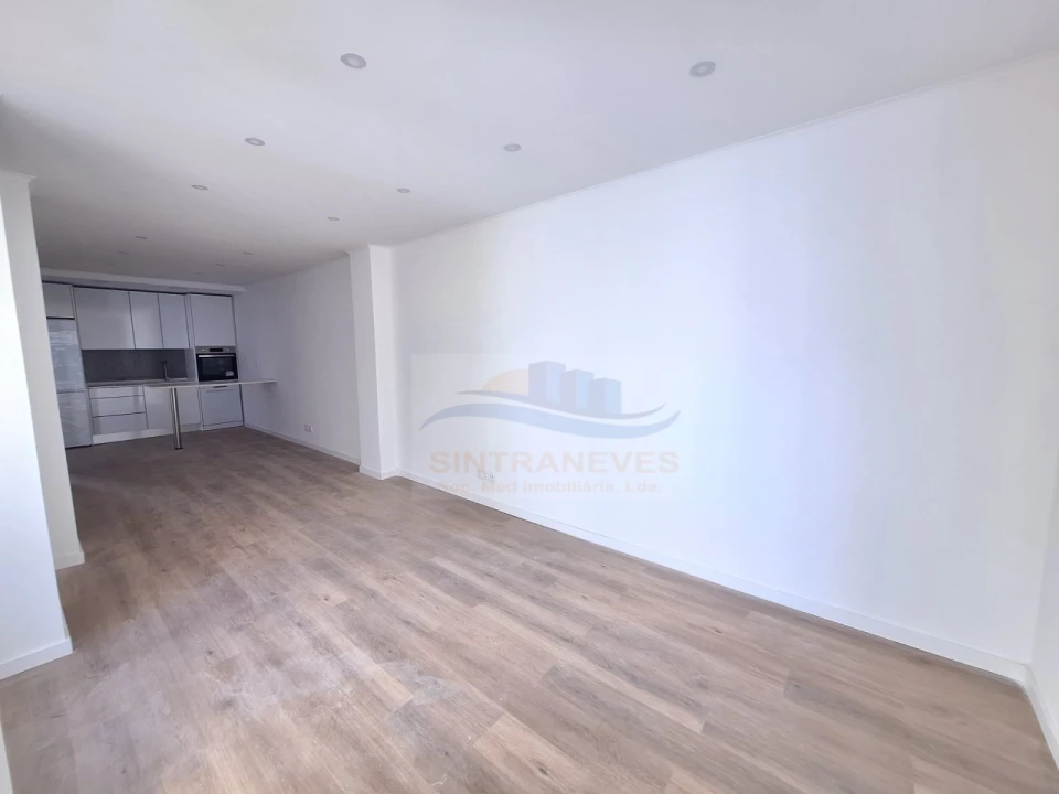 Apartamento T3 para Venda em Falagueira-Venda Nova Foto 12