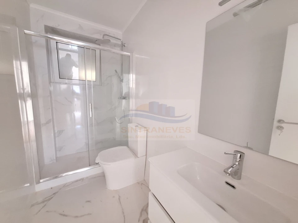 Apartamento T3 para Venda em Falagueira-Venda Nova Foto 23