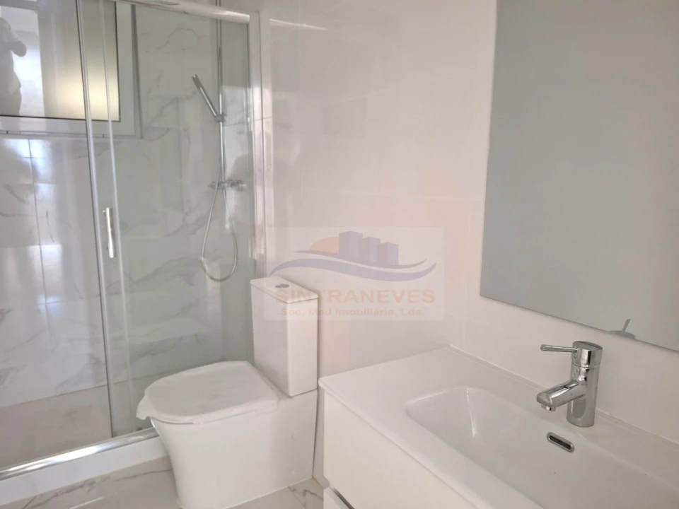 Apartamento T3 para Venda em Falagueira-Venda Nova Foto 24