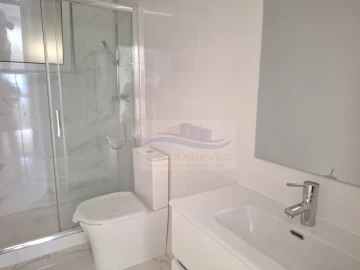Apartamento T3 para Venda em Falagueira-Venda Nova