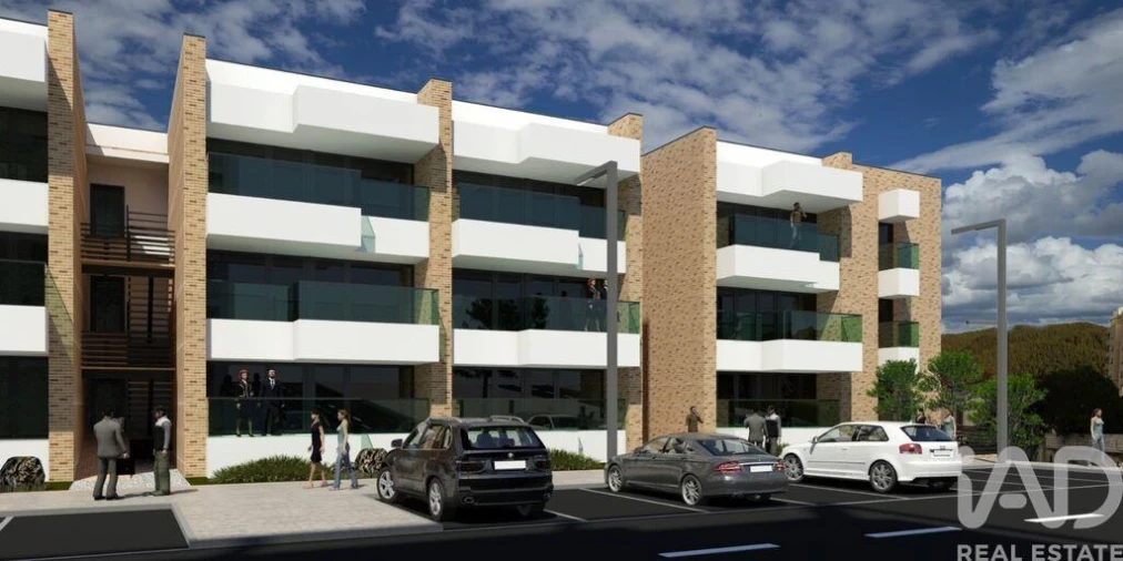 Apartamento T3 para Venda em Santo Antonio dos Olivais Foto 17