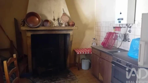 Moradia T1 para Venda em Vale da Madre