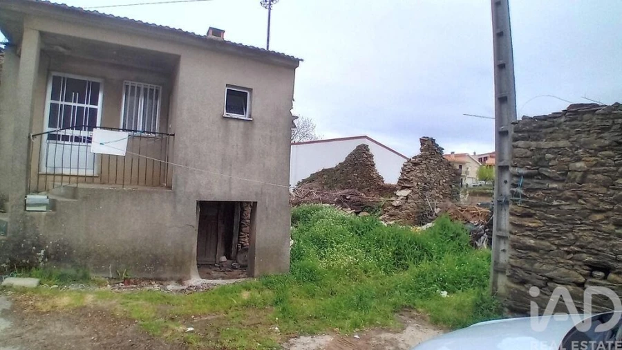 Moradia T1 para Venda em Vale da Madre Foto 5