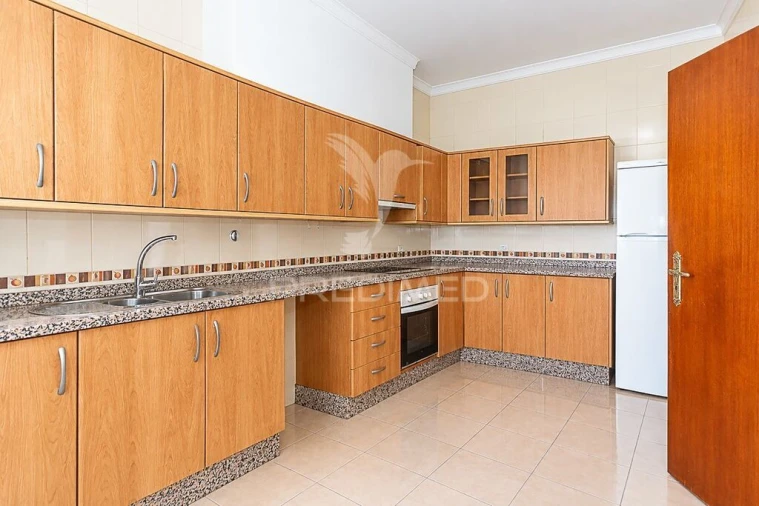 Apartamento T3 para Venda em Vila Real de Santo Antonio Foto 15