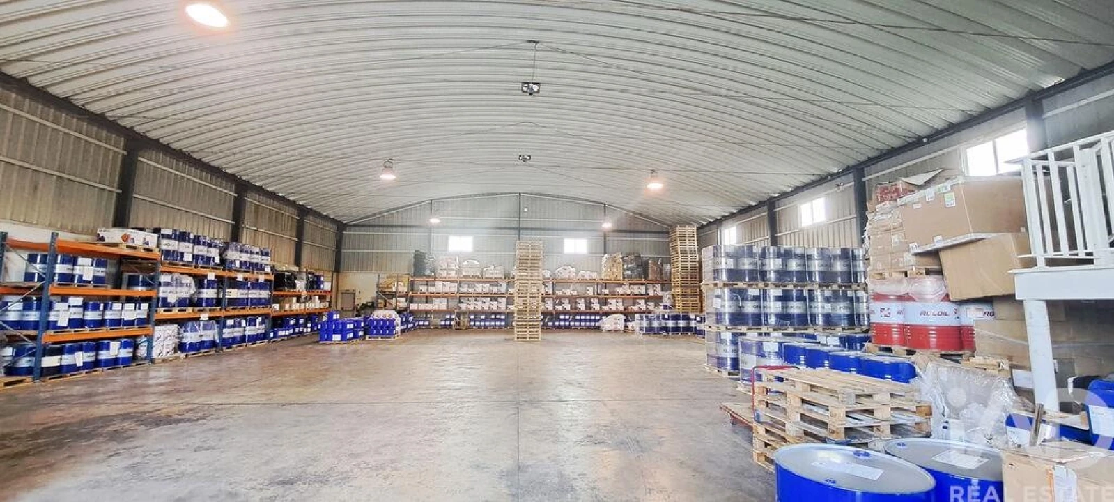 Armazém para Venda em Miragaia e Marteleira Foto 12