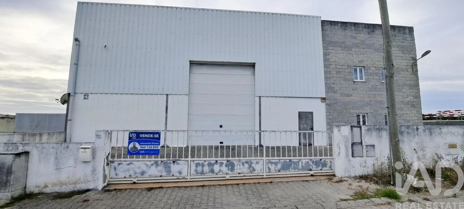 Armazém para Venda em Miragaia e Marteleira Foto 23
