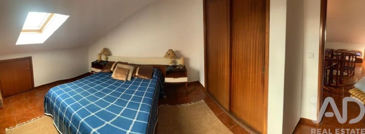 Apartamento T4 para Arrendamento em Atouguia da Baleia