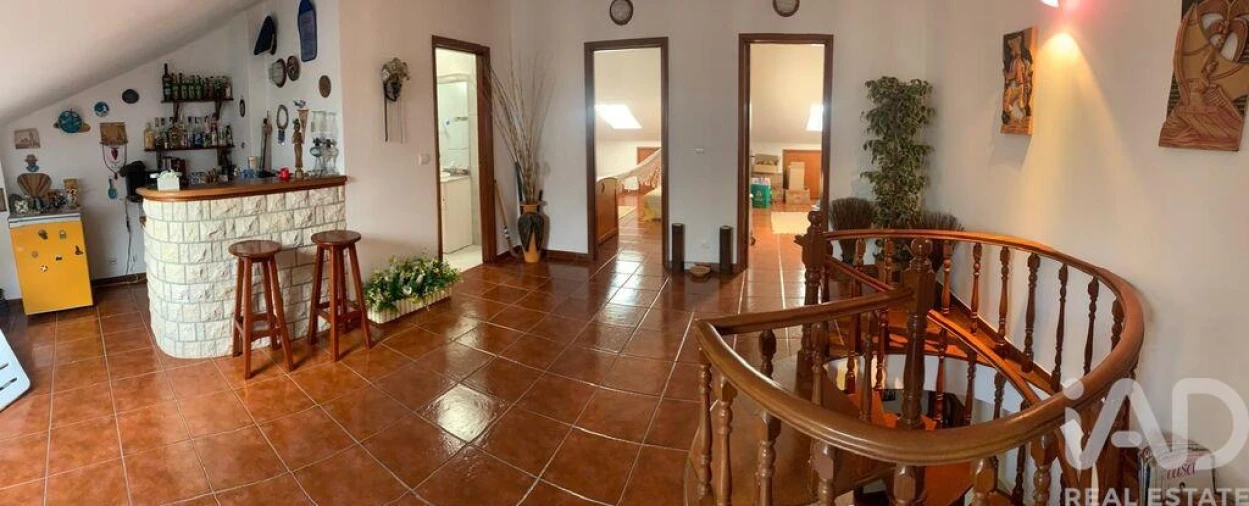 Apartamento T4 para Arrendamento em Atouguia da Baleia Foto 11