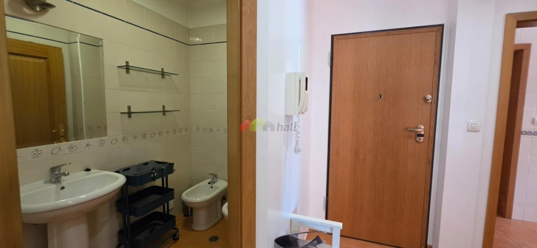 Apartamento T3 para Arrendamento em Beja (Santiago Maior e São João Baptista) Foto 44