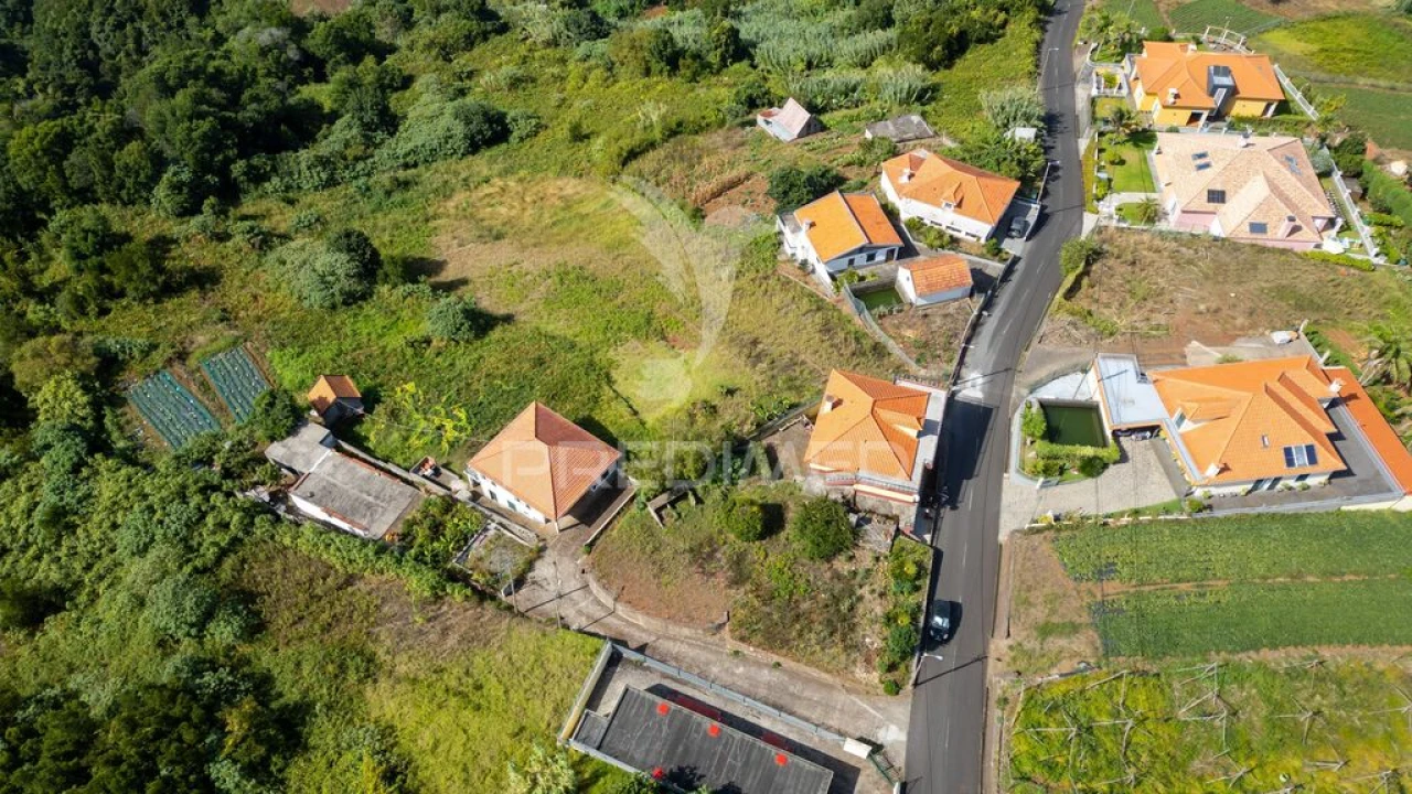 Moradia T2 para Venda em Santana Foto 18