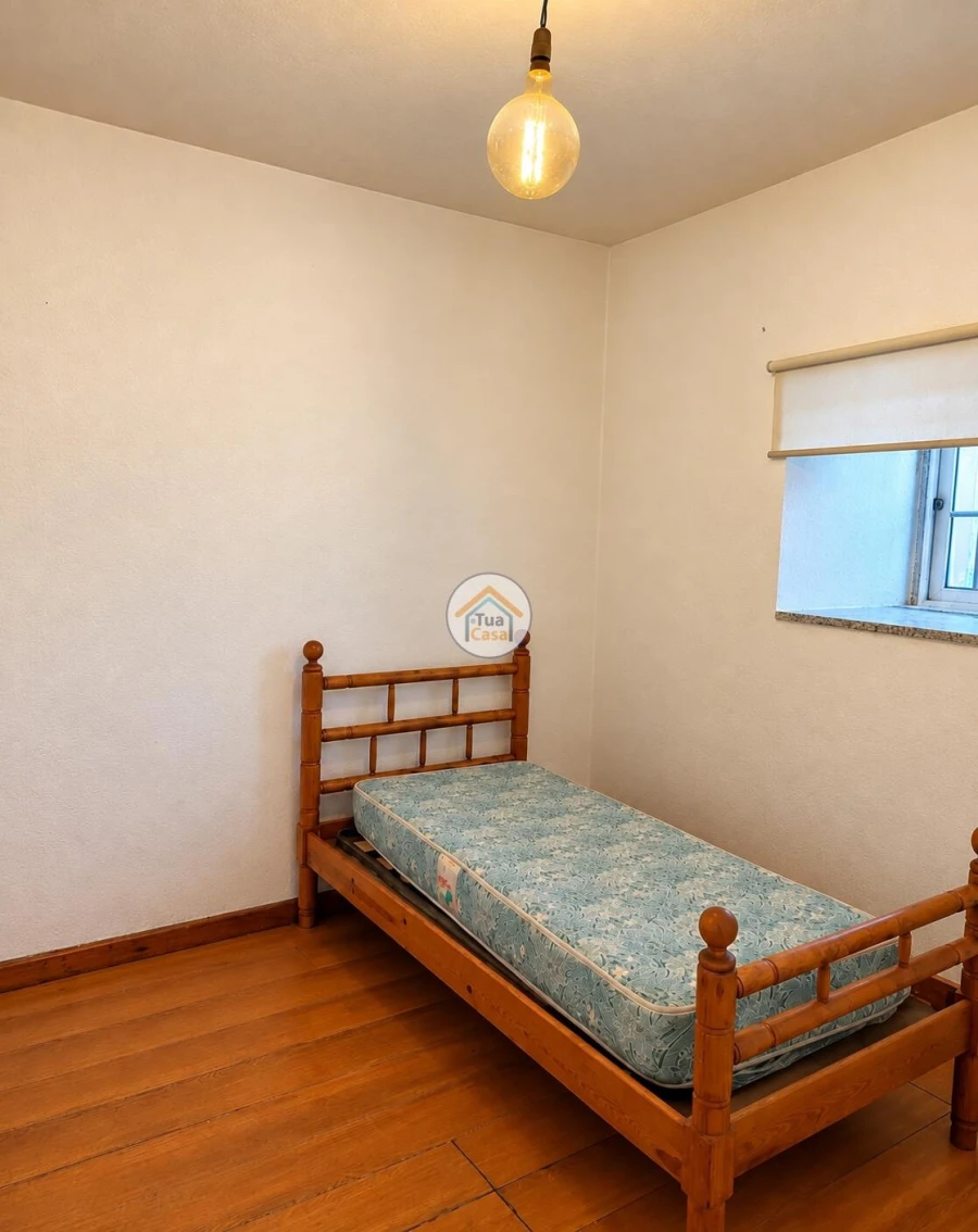 Moradia T2 para Venda em Três Povos Foto 28