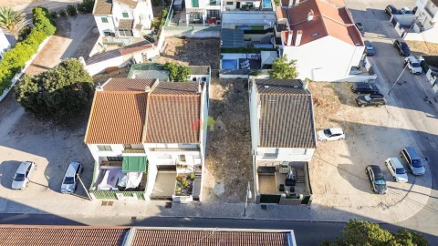 Terreno para Venda em Baixa da Banheira e Vale da Amoreira