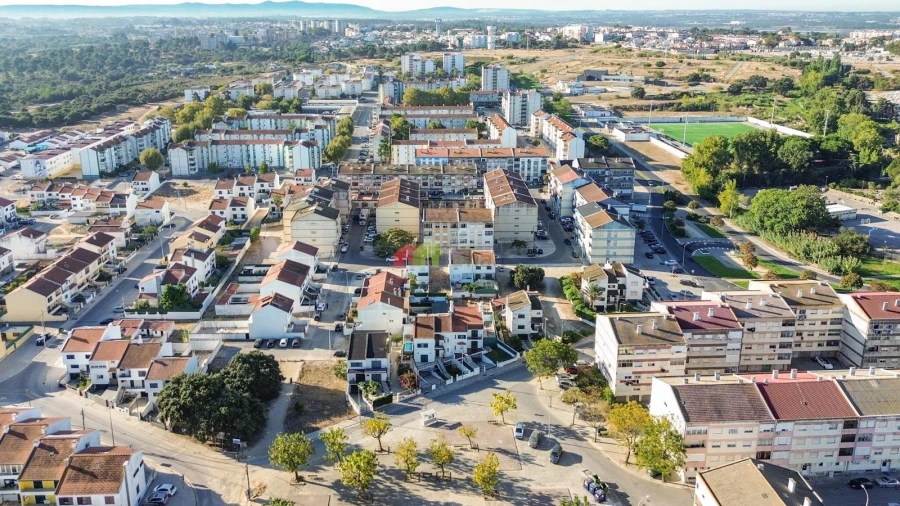 Terreno para Venda em Baixa da Banheira e Vale da Amoreira Foto 11