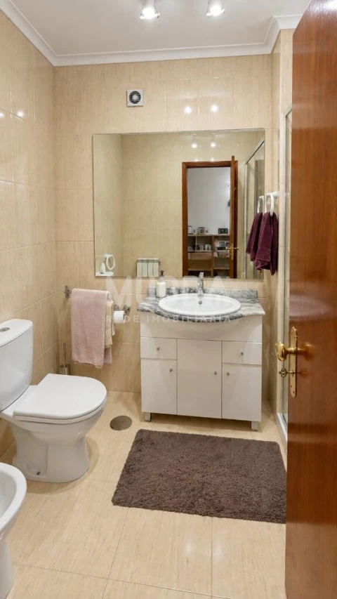 Apartamento T2 para Venda em Ovar, São João, Arada e São Vicente de Pereira Jusã