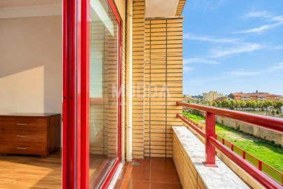 Apartamento T2 para Venda em Ovar, São João, Arada e São Vicente de Pereira Jusã