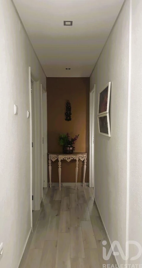 Apartamento T2 para Venda em Cepões, Meijinhos e Melcões