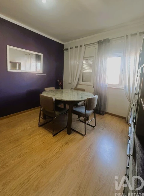 Apartamento T2 para Venda em Cepões, Meijinhos e Melcões