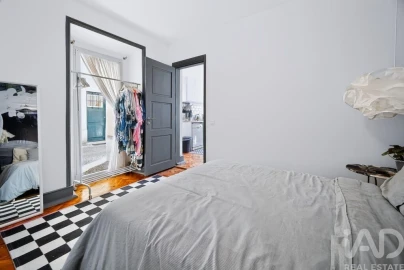 Apartamento T1 para Arrendamento em Campo de Ourique
