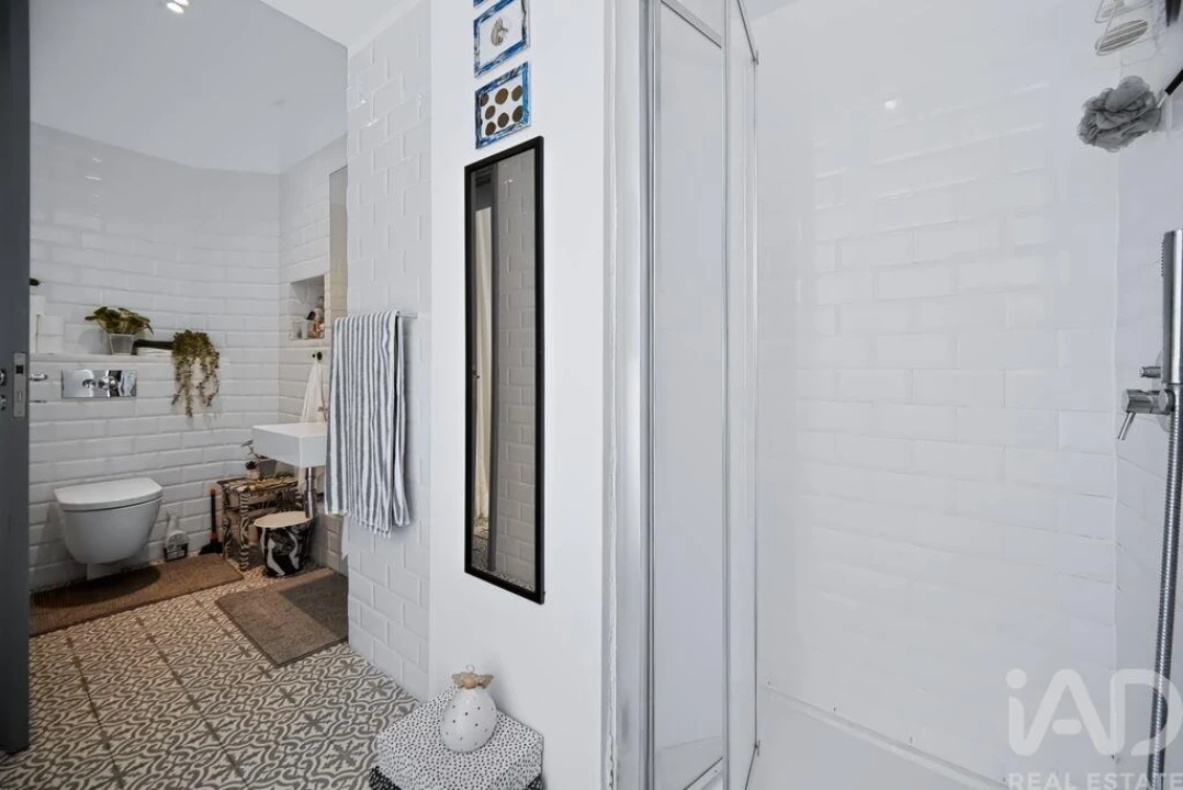 Apartamento T1 para Arrendamento em Campo de Ourique Foto 16