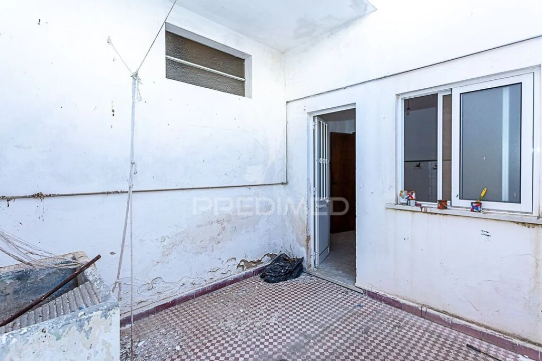 Apartamento T2 para Venda em Vila Real de Santo Antonio Foto 18