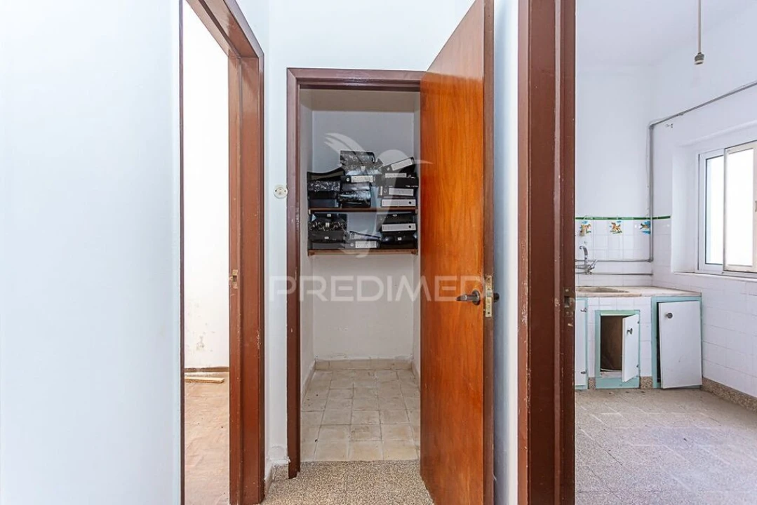Apartamento T2 para Venda em Vila Real de Santo Antonio Foto 13