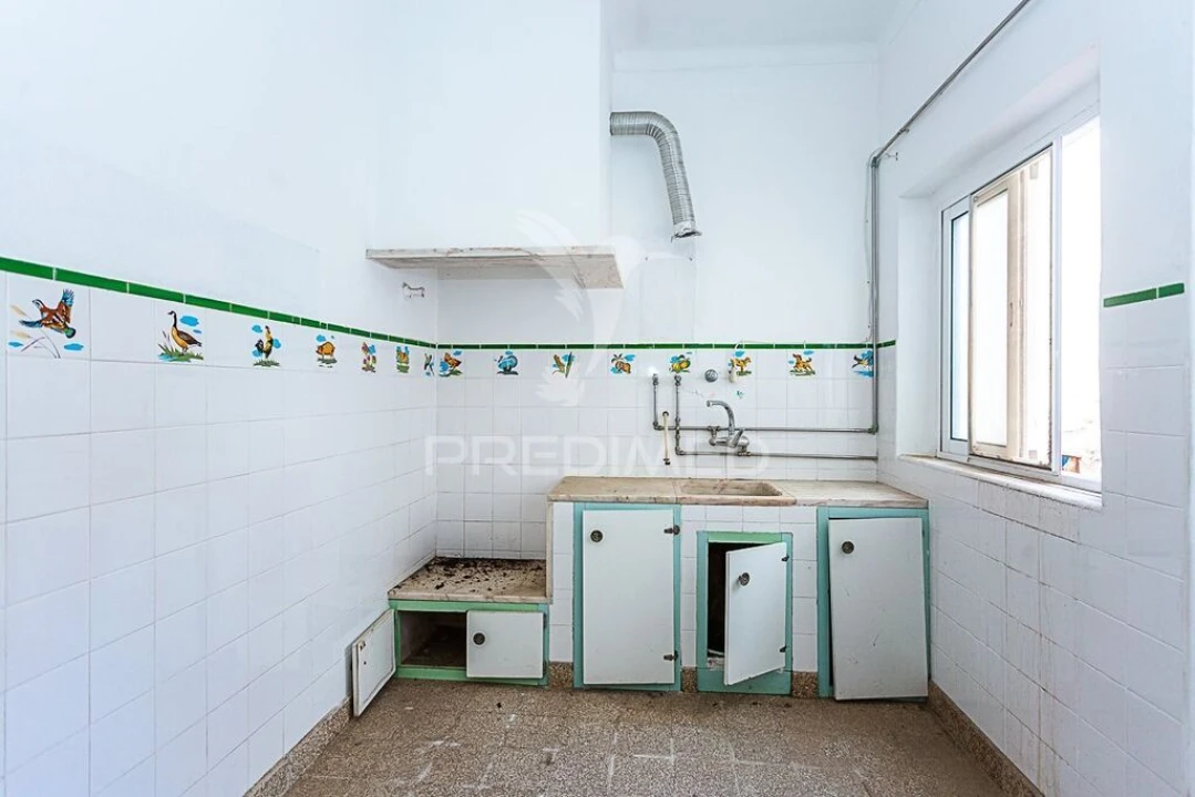 Apartamento T2 para Venda em Vila Real de Santo Antonio Foto 15