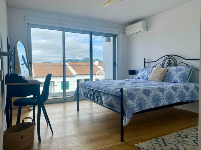 Apartamento T2 para Arrendamento em Lagoa (Santa Cruz) Foto 3