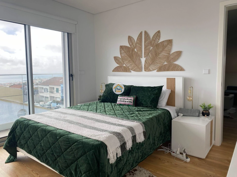 Apartamento T2 para Arrendamento em Lagoa (Santa Cruz) Foto 1