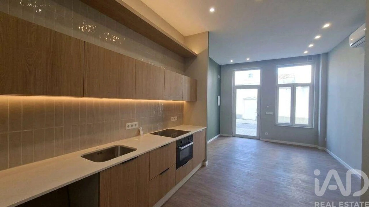 Apartamento para Venda em Peniche Foto 10