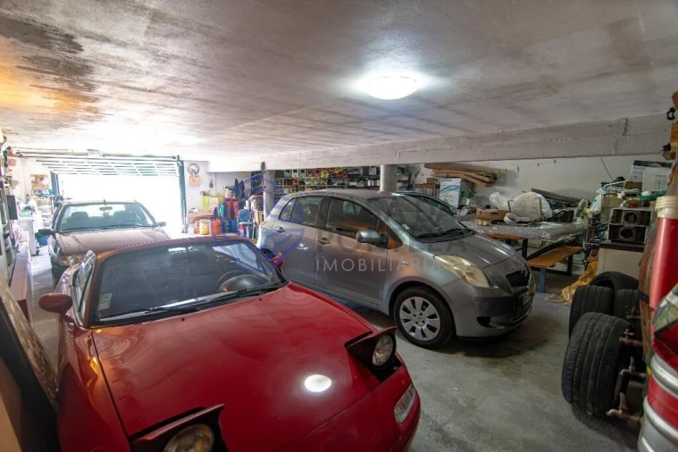 Moradia T5 para Venda em Mentrestido Foto 47