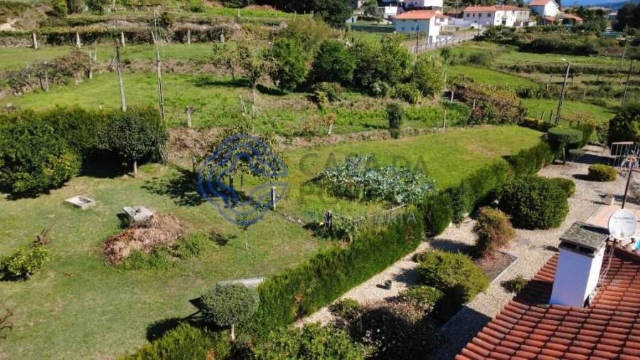 Moradia T5 para Venda em Mentrestido Foto 8