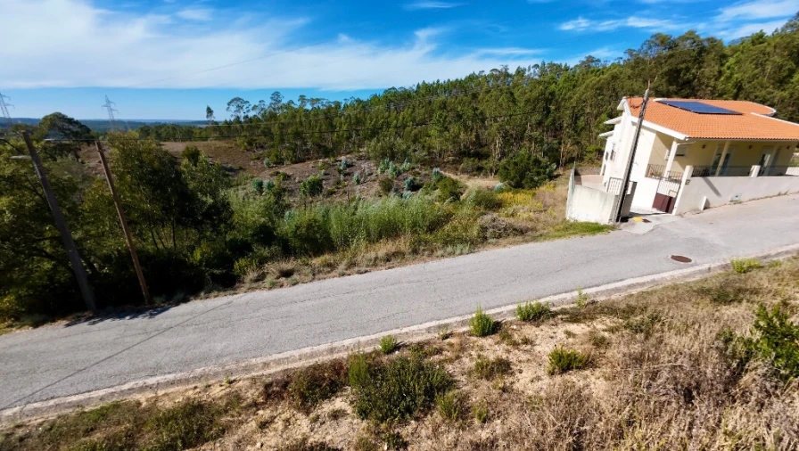 Terreno para Venda em Assafarge e Antanhol Foto 3