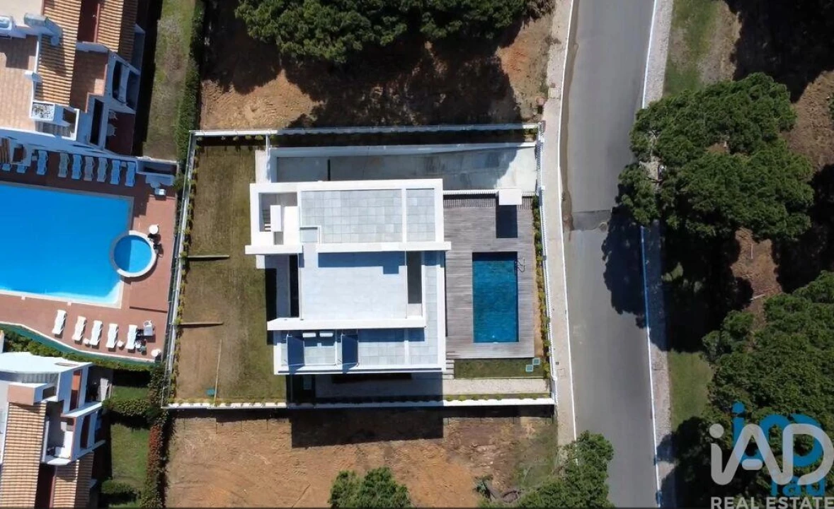 Moradia T3 para Venda em Albufeira e Olhos de Água Foto 5