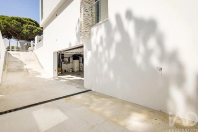Moradia T3 para Venda em Albufeira e Olhos de Água