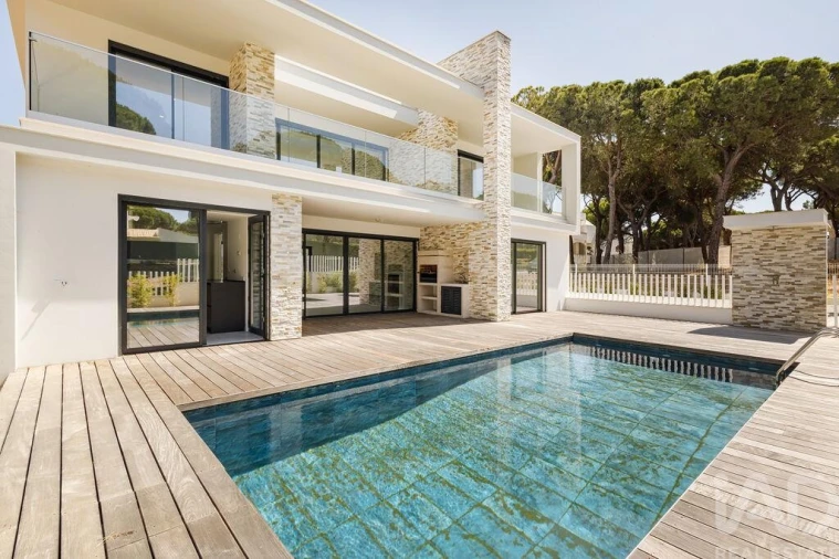 Moradia T3 para Venda em Albufeira e Olhos de Água Foto 7