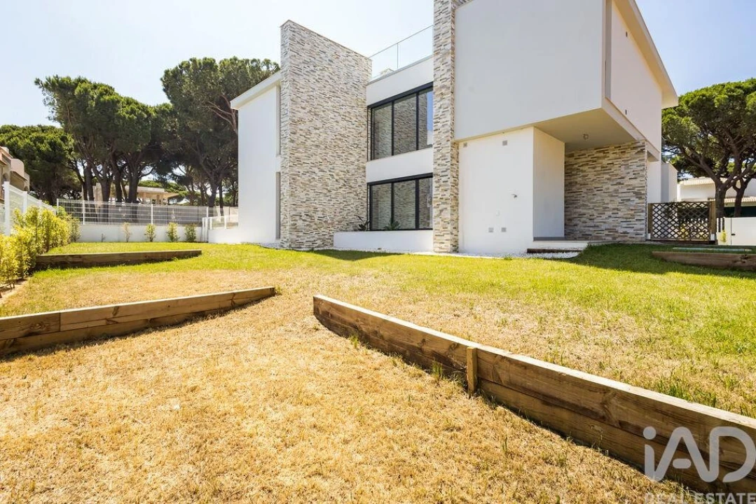 Moradia T3 para Venda em Albufeira e Olhos de Água Foto 20