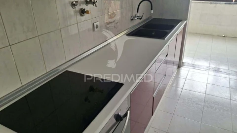 Apartamento T4 para Venda em Setubal (São Sebastião)