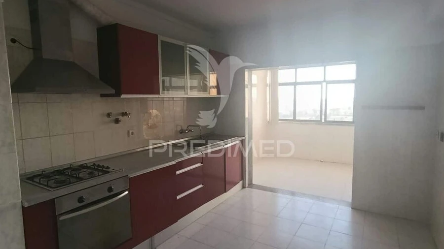 Apartamento T4 para Venda em Setubal (São Sebastião)