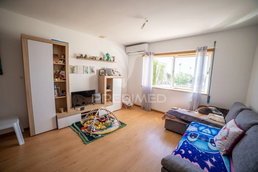 Apartamento T3 para Venda em Ribeira de Nisa e Carreiras Foto 8