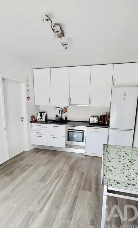 Moradia T3 para Venda em Fernao Ferro