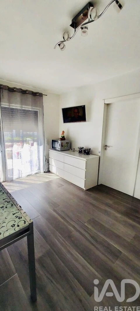 Moradia T3 para Venda em Fernao Ferro