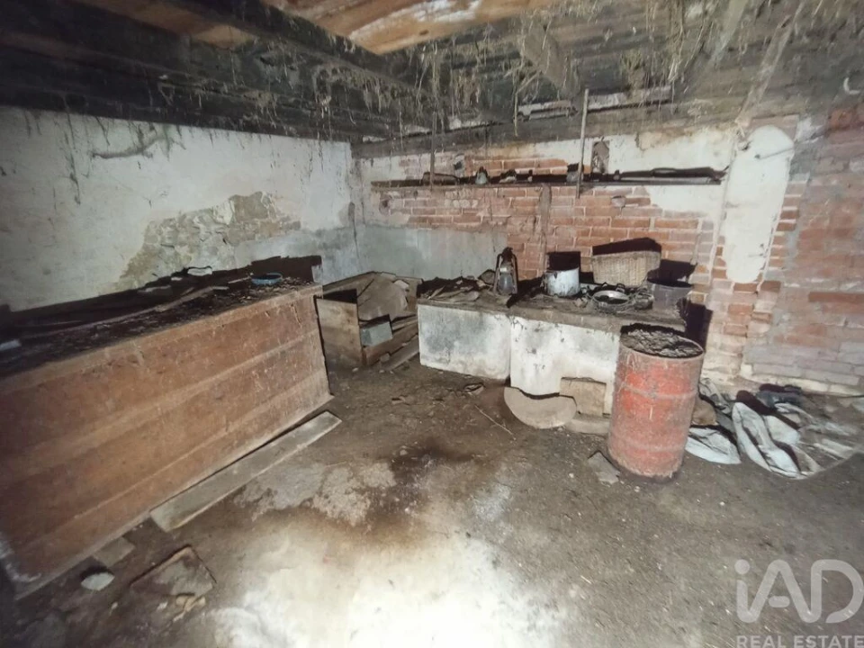 Moradia para Venda em Juncal Foto 38