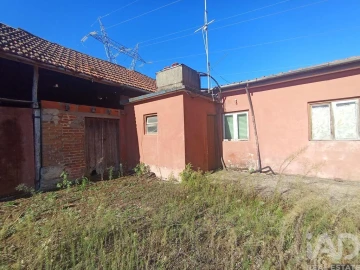 Moradia para Venda em Juncal