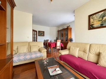 Apartamento T3 para Venda em Mafamude e Vilar do Paraíso