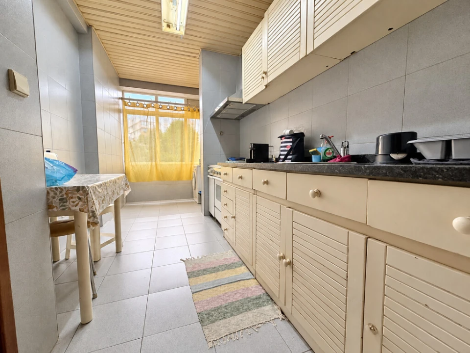 Apartamento T3 para Venda em Mafamude e Vilar do Paraíso Foto 6