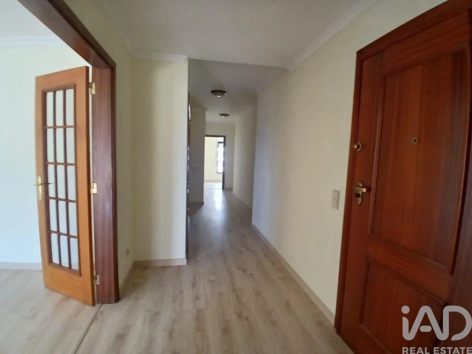 Apartamento T4 para Arrendamento em Faro (Sé e São Pedro) Foto 7
